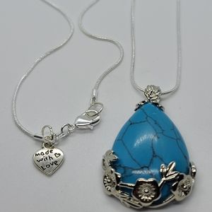 Silver plated chain w/howlite turquoise pendant